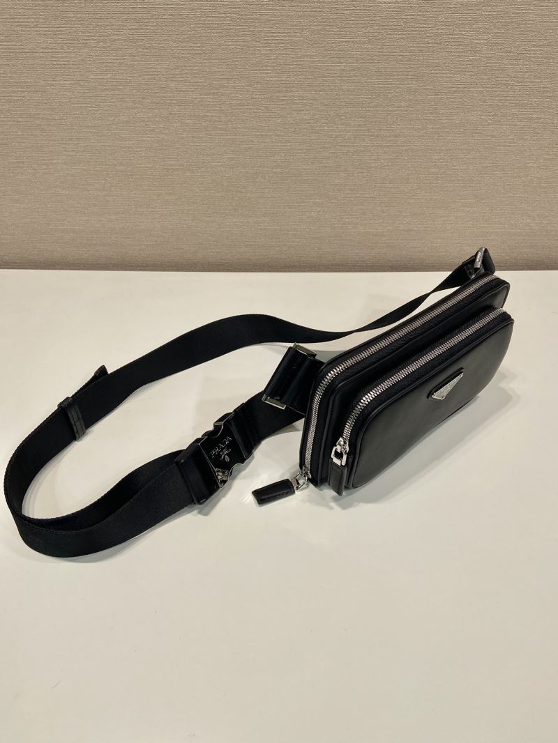 Pra*a waist chest packs